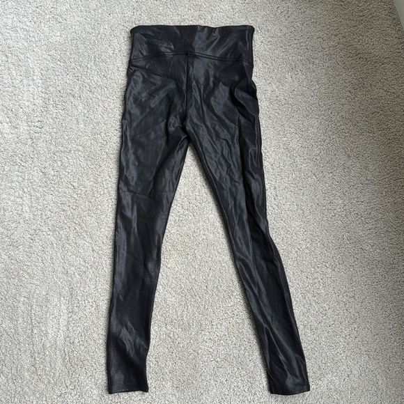 *like new* SPANXshape Faux Leather Leggings - Picture 3 of 4